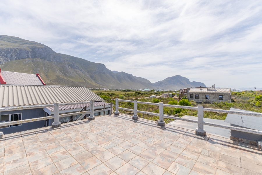 3 Bedroom Property for Sale in Bettys Bay Western Cape